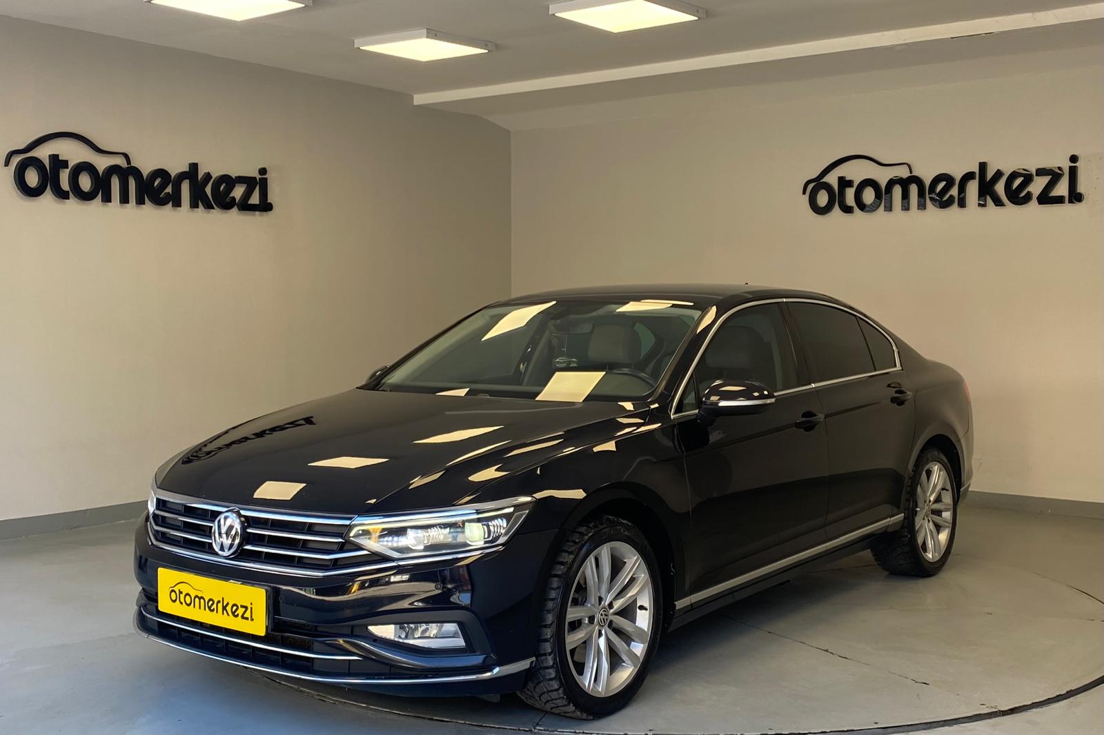 VOLKSWAGEN PASSAT 1